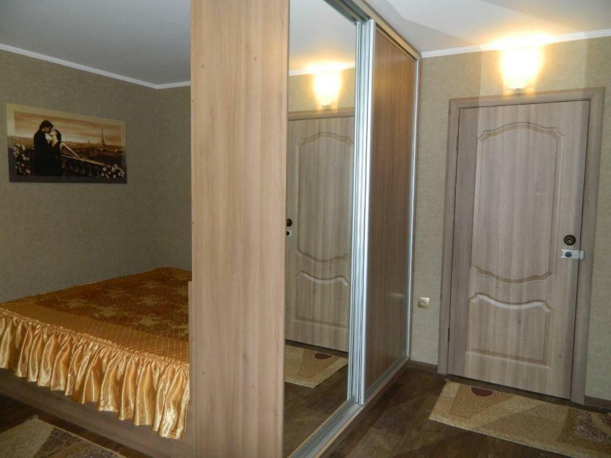 Ул. Киевская Апартаменты Kremenchuk Exterior photo